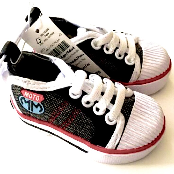 Disney Store Baby Micky Mouse MKY 28 Soft Sneakers, Toddler Size 12-18 Months. - Picture 2 of 7